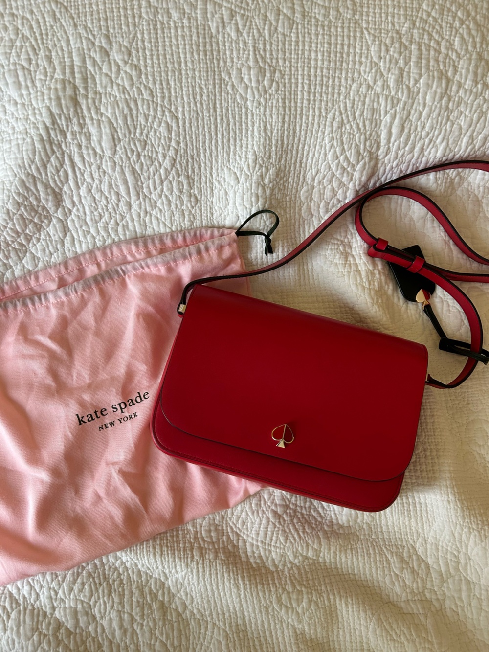 Kate Spade Nicola Medium Leather Crossbody Bag